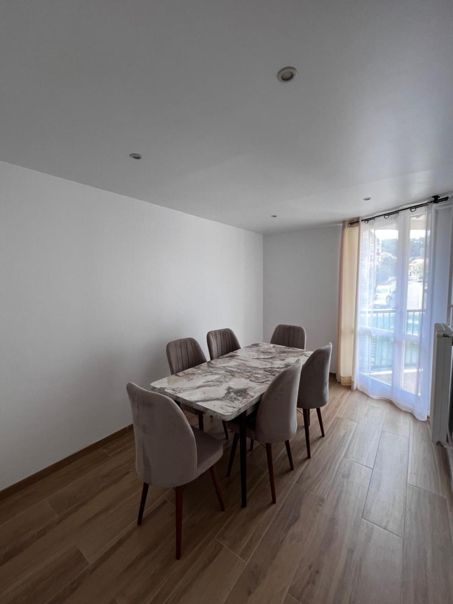 Tres Beau T3 Neuf A Franconville Франконвил Екстериор снимка