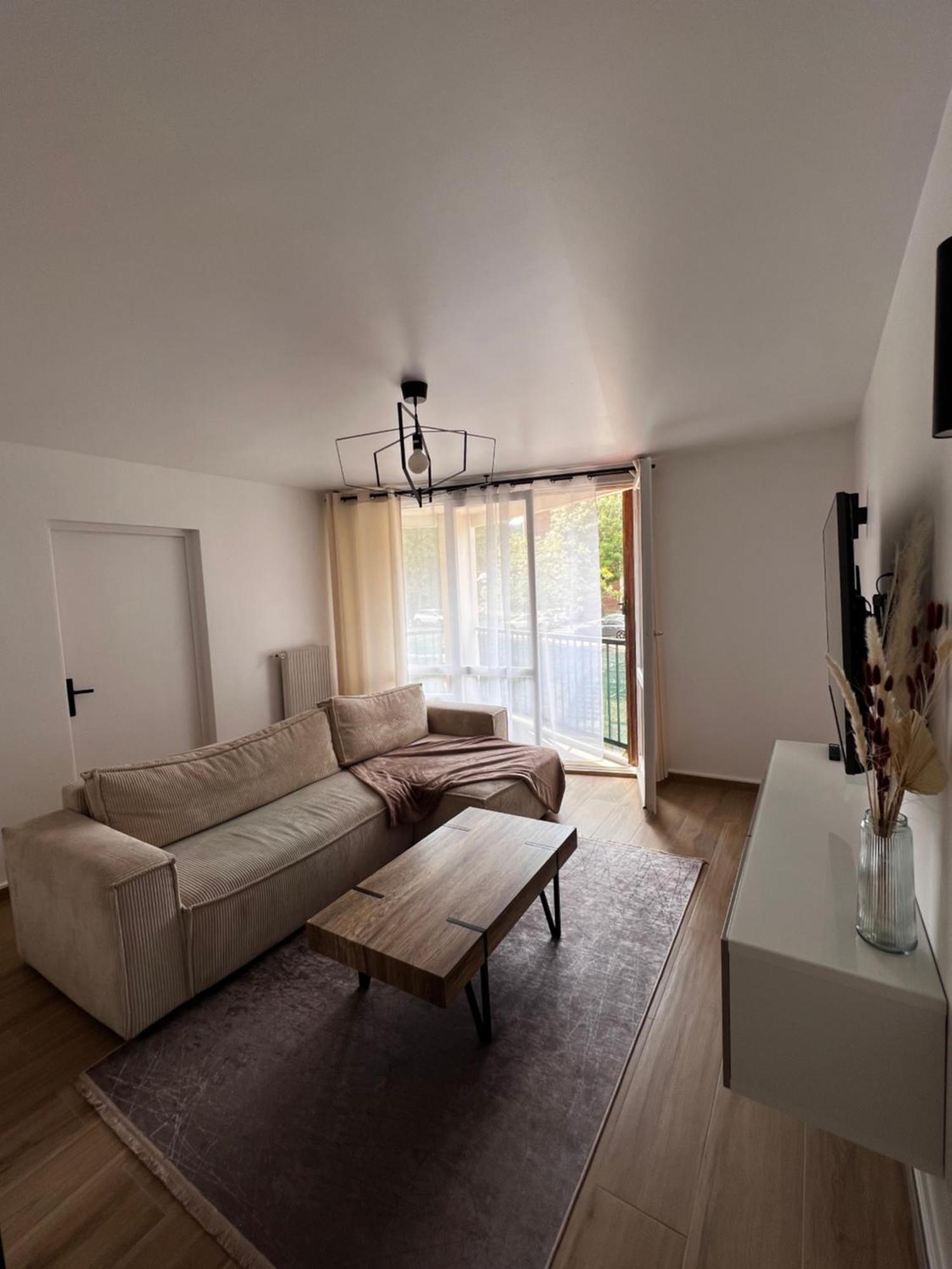 Tres Beau T3 Neuf A Franconville Франконвил Екстериор снимка
